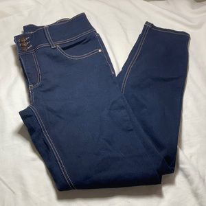 d. Jeans dark wash jeans